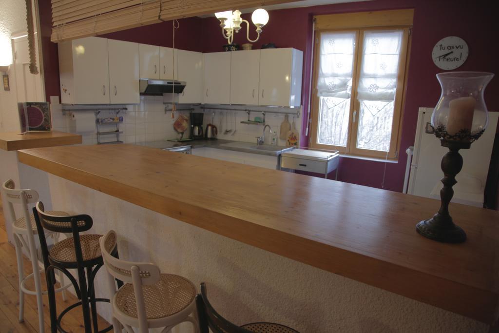 Le Square Apartment Bourg-Argental Екстериор снимка